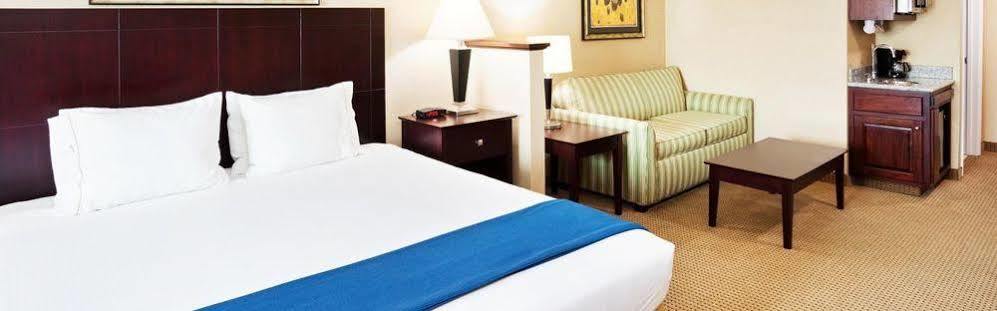 Holiday Inn Express & Suites - Cincinnati Ne - Red Bank Road By Ihg Extérieur photo